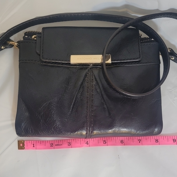 Euc Antonio Melani leather crossbody bag. - Picture 13 of 13